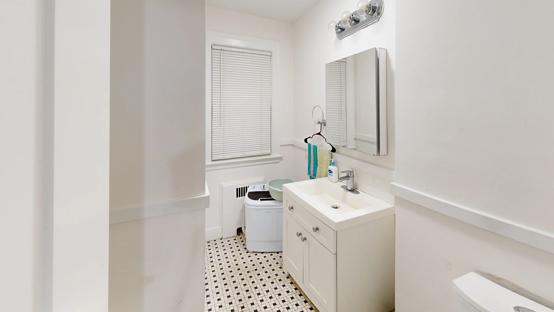 25 Greycliff Rd, Brighton