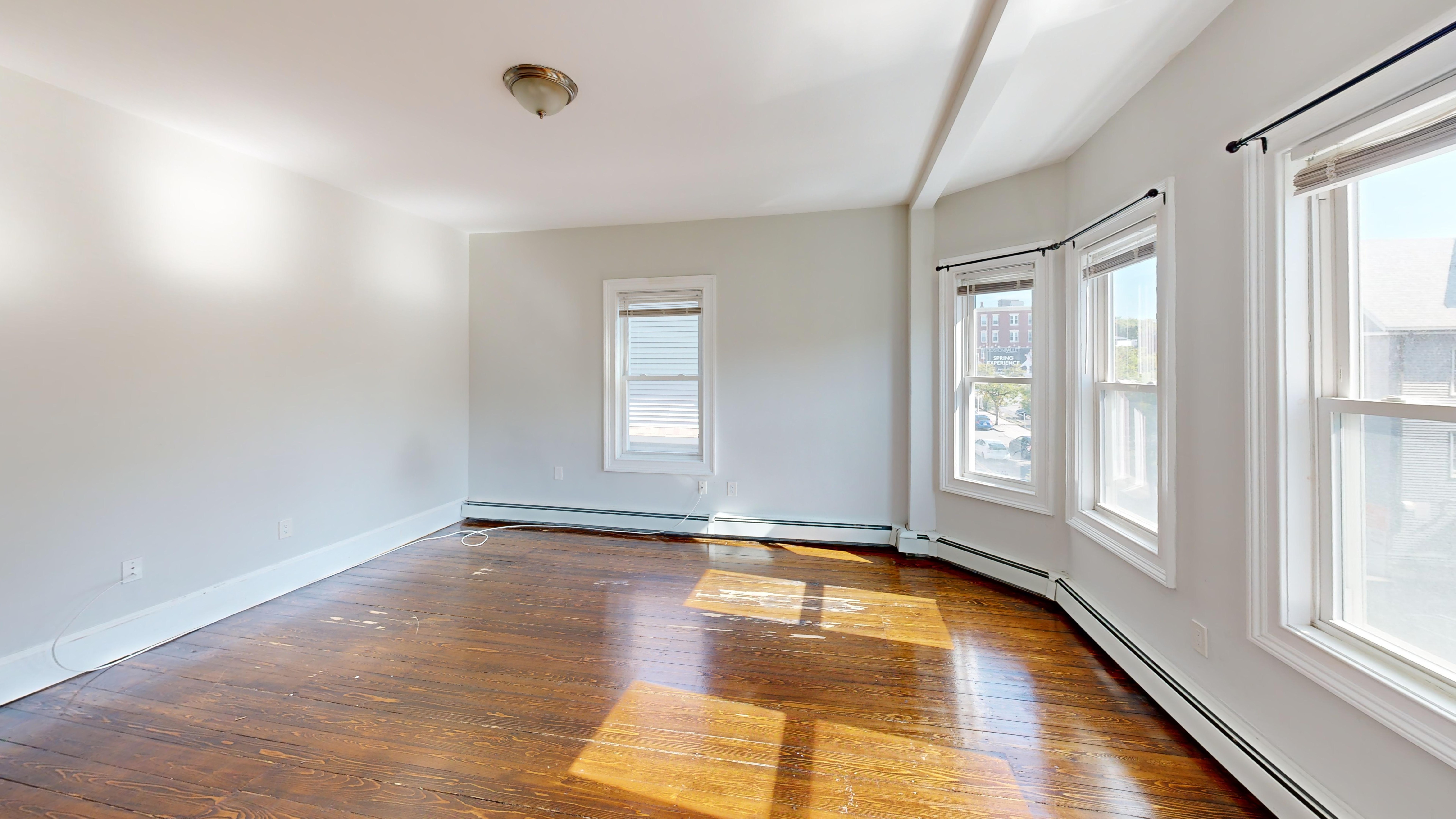 Photos of apartment on Washington St.,Boston MA 02130