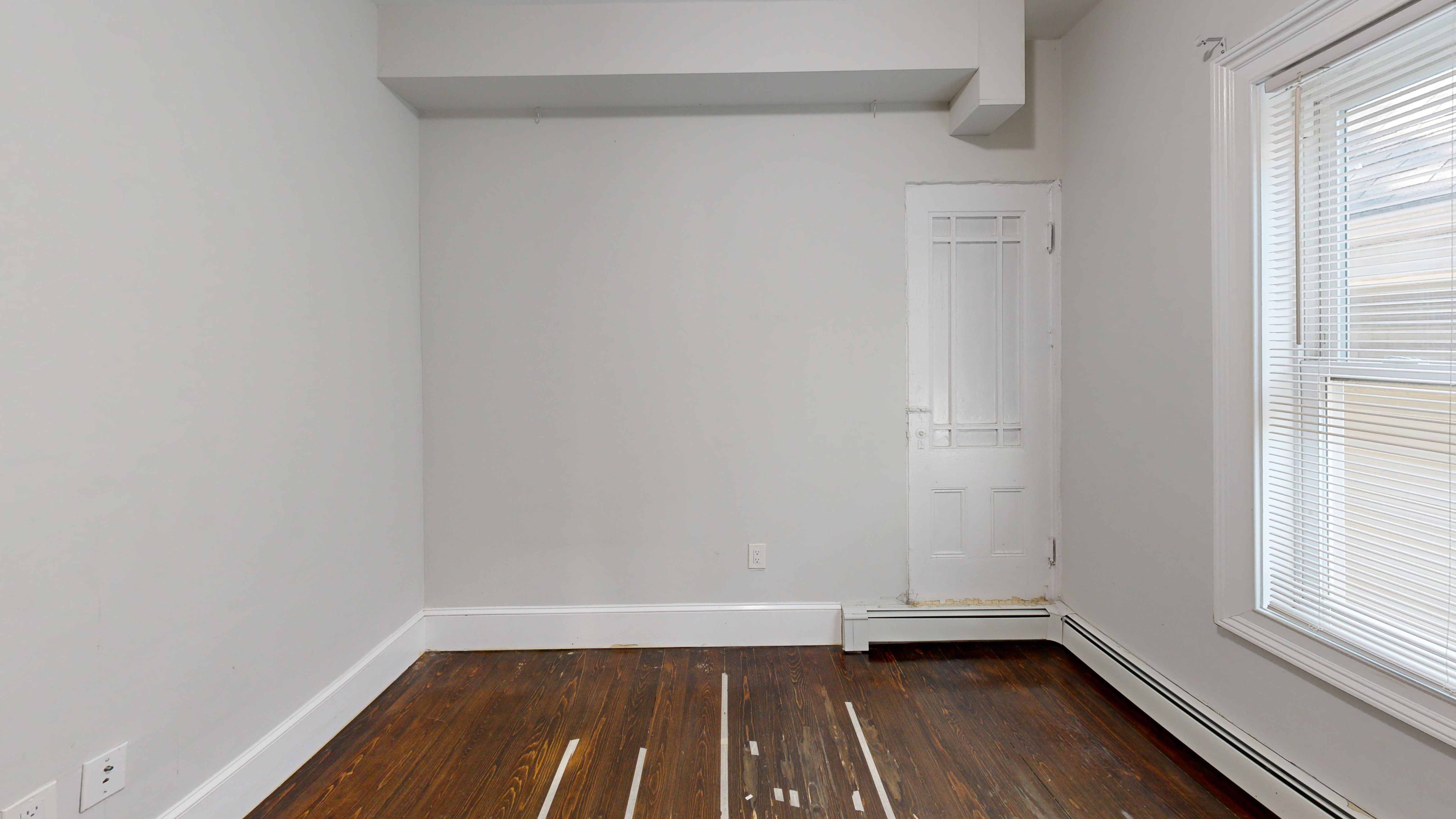 Photos of apartment on Washington St.,Boston MA 02130