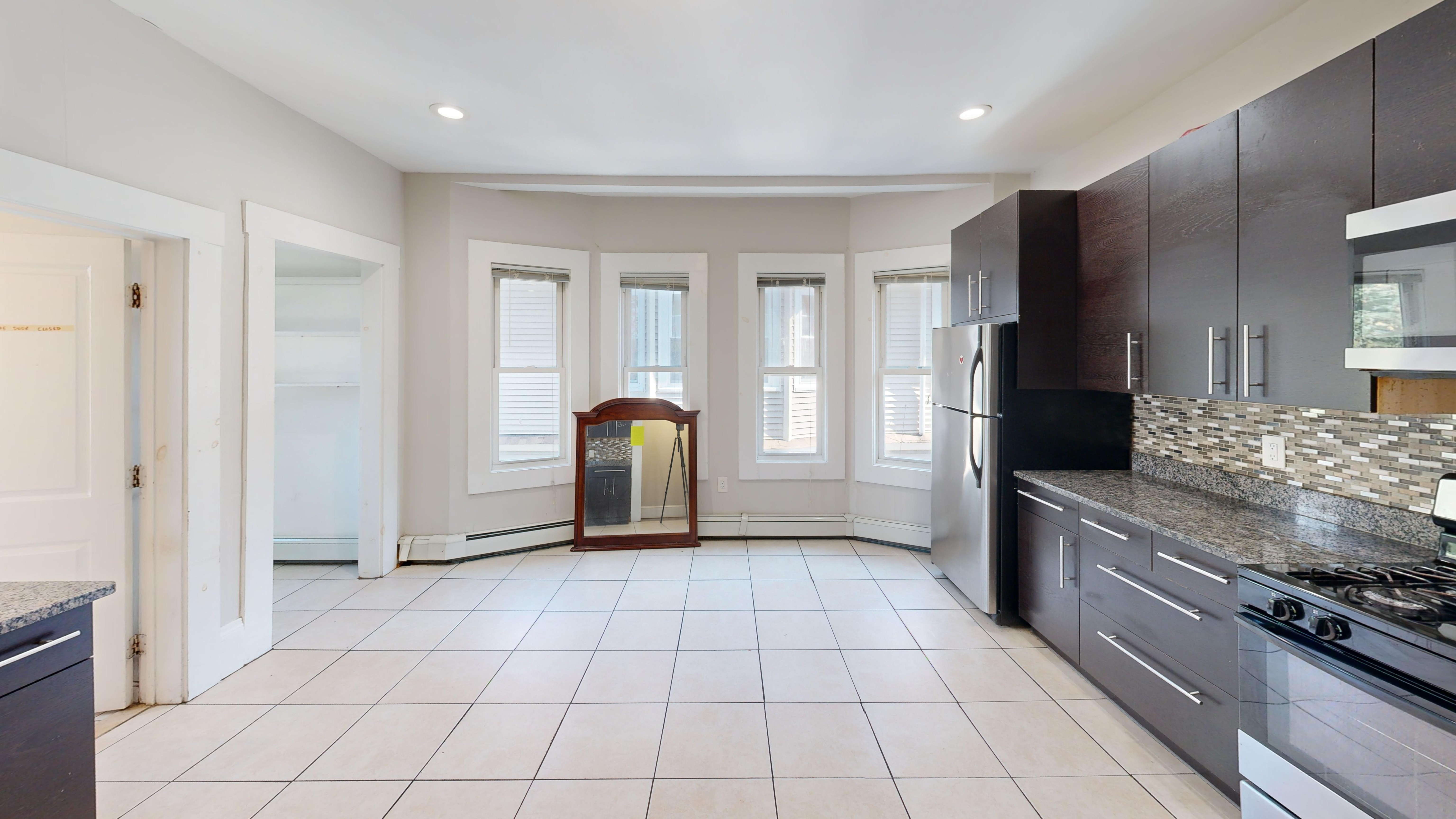 Photos of apartment on Washington St.,Boston MA 02130