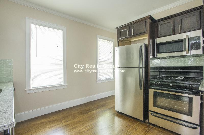 Photos of apartment on Copeland St.,Boston MA 02119