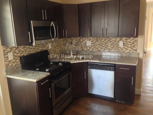 2969 Washington St, Roxbury