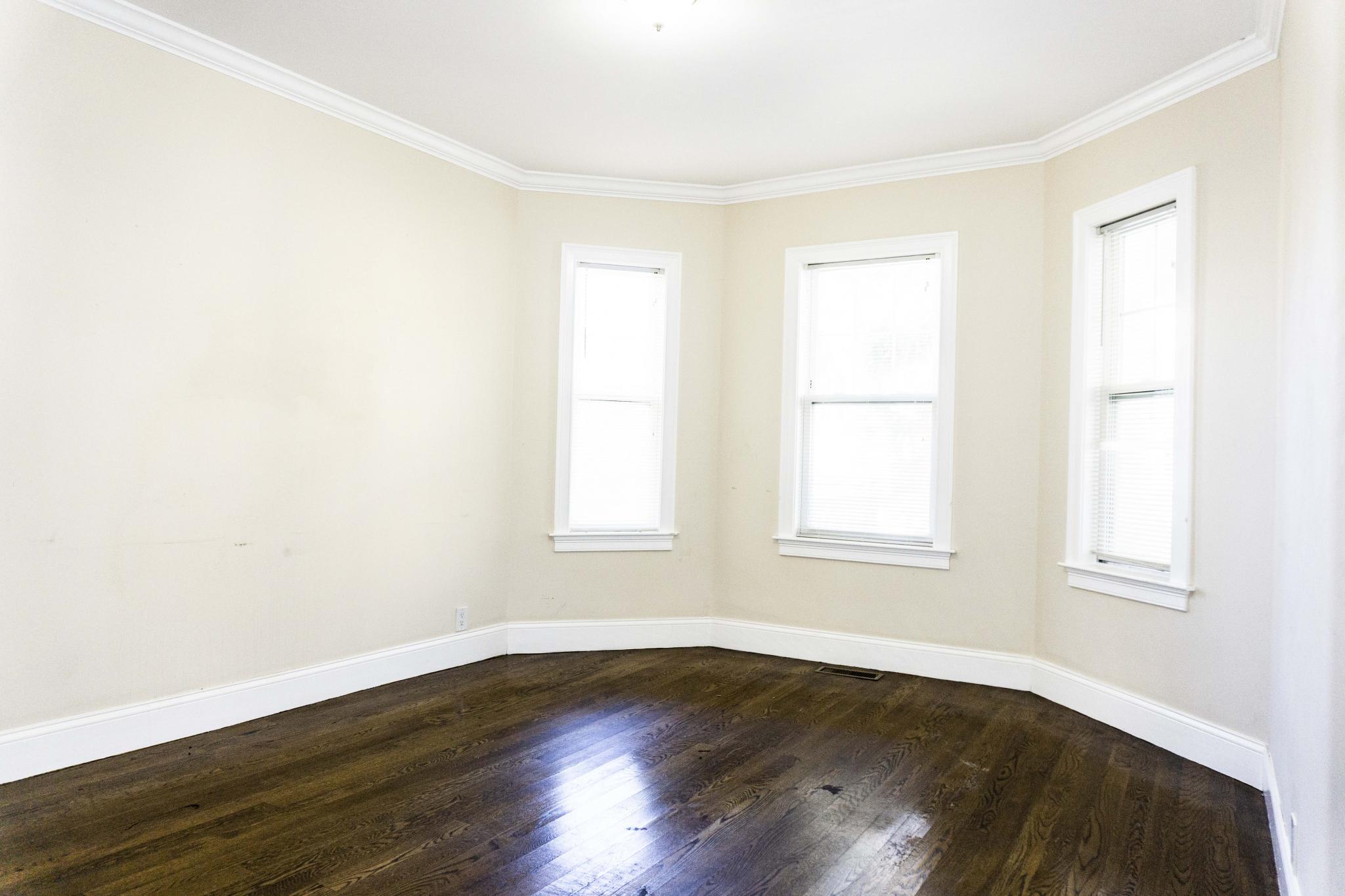 71.1 Walnut Park, Roxbury