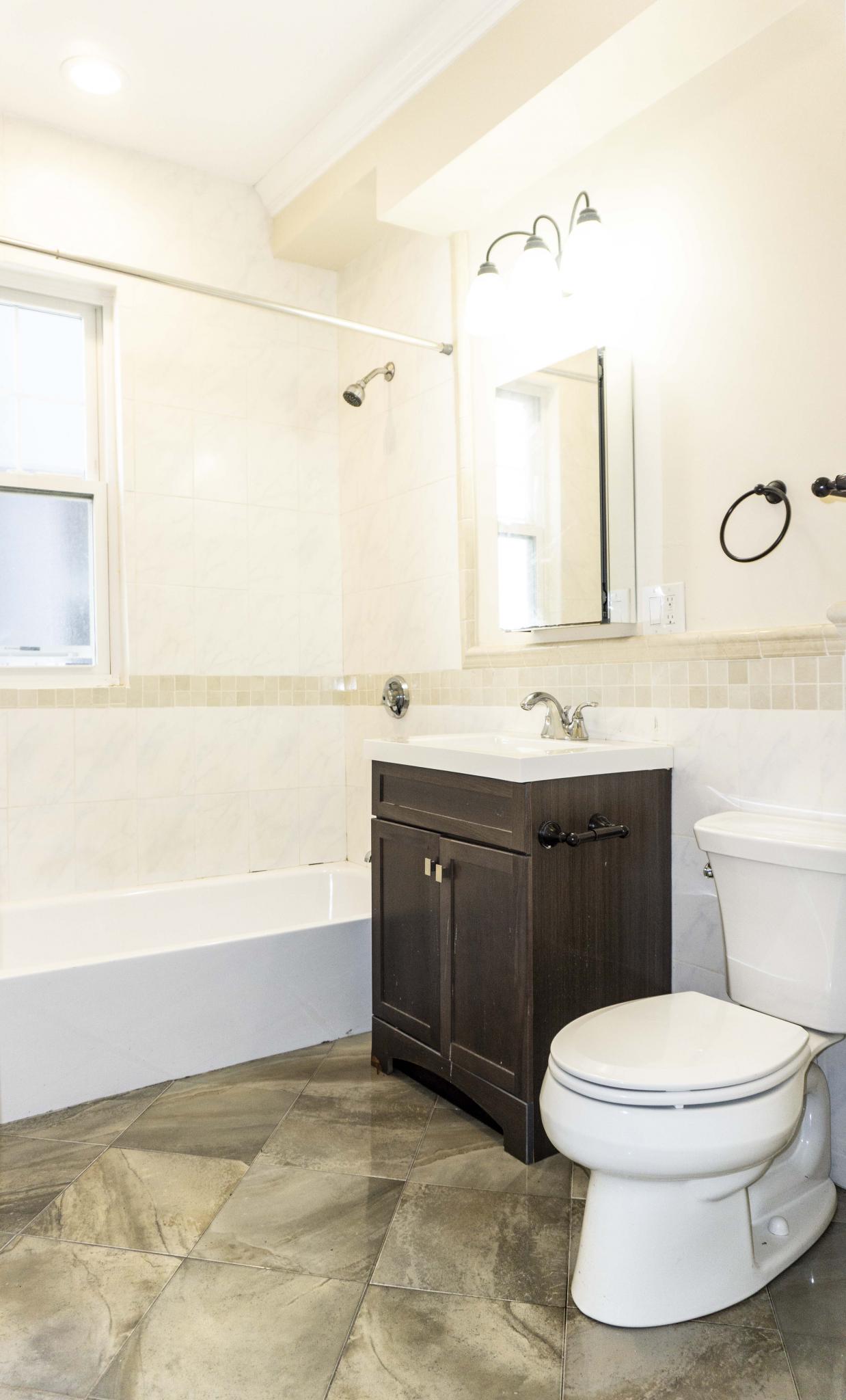 71.1 Walnut Park, Roxbury