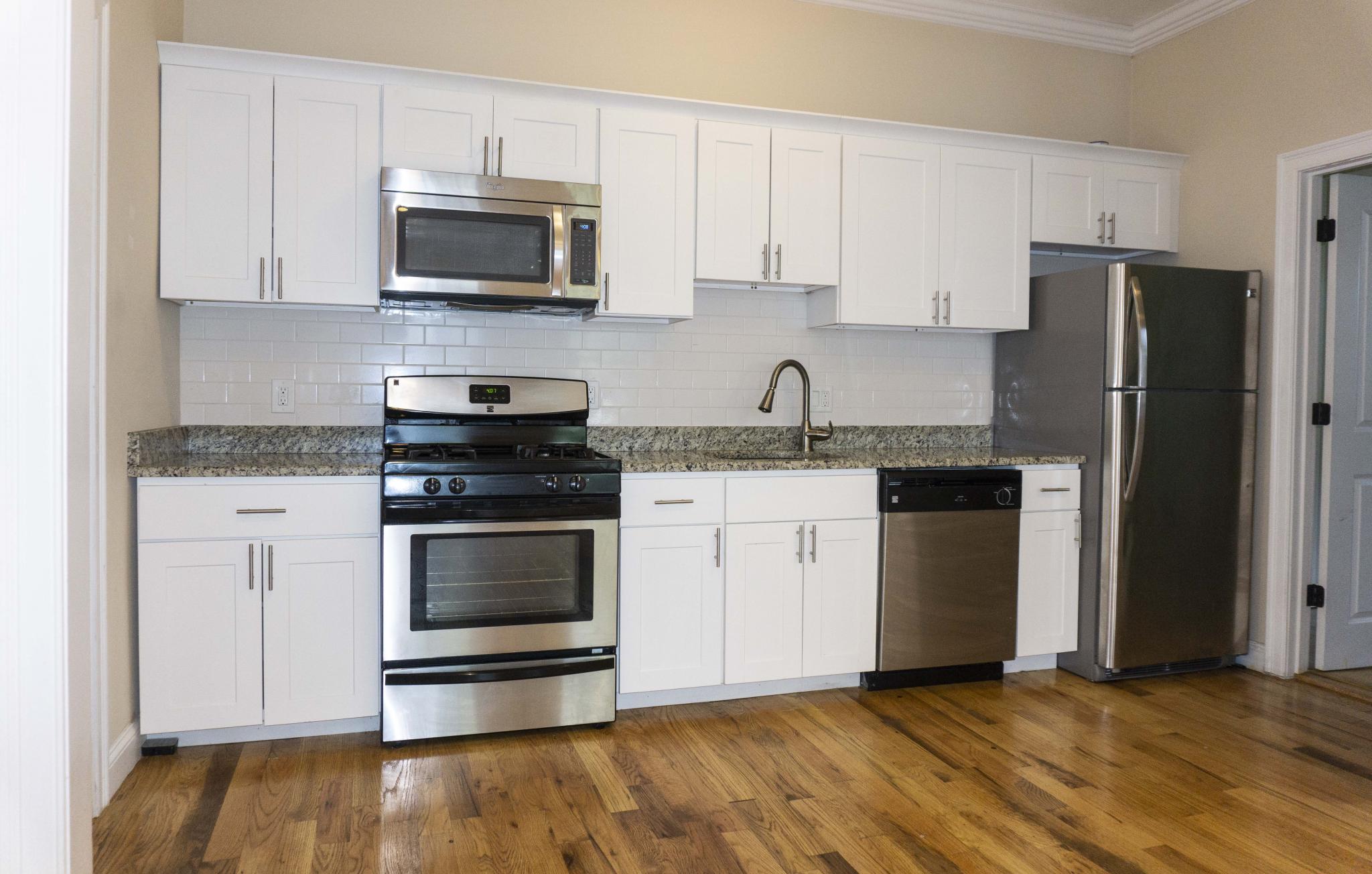 52 Townsend St, Roxbury