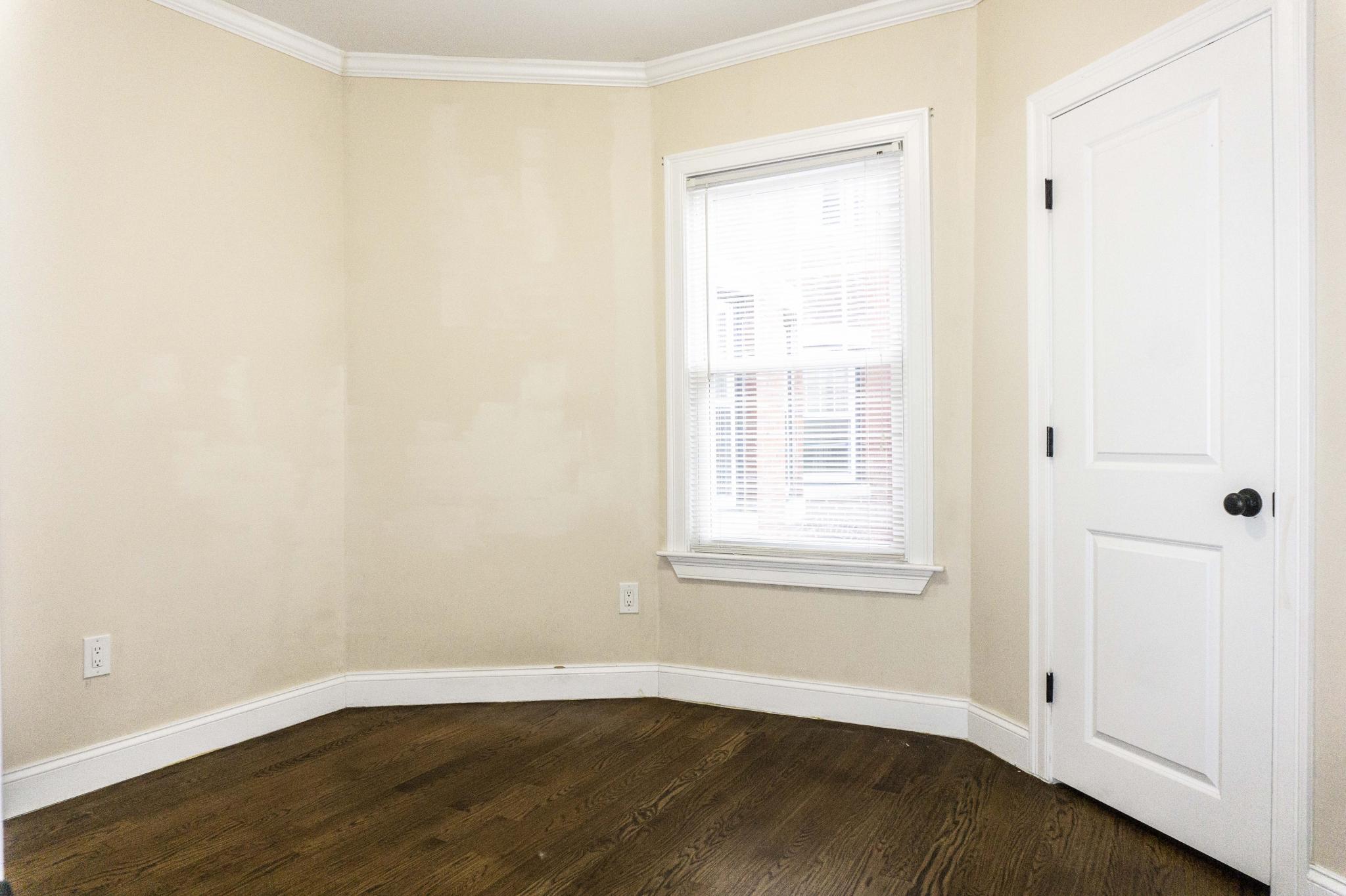 2975 Washington St, Roxbury