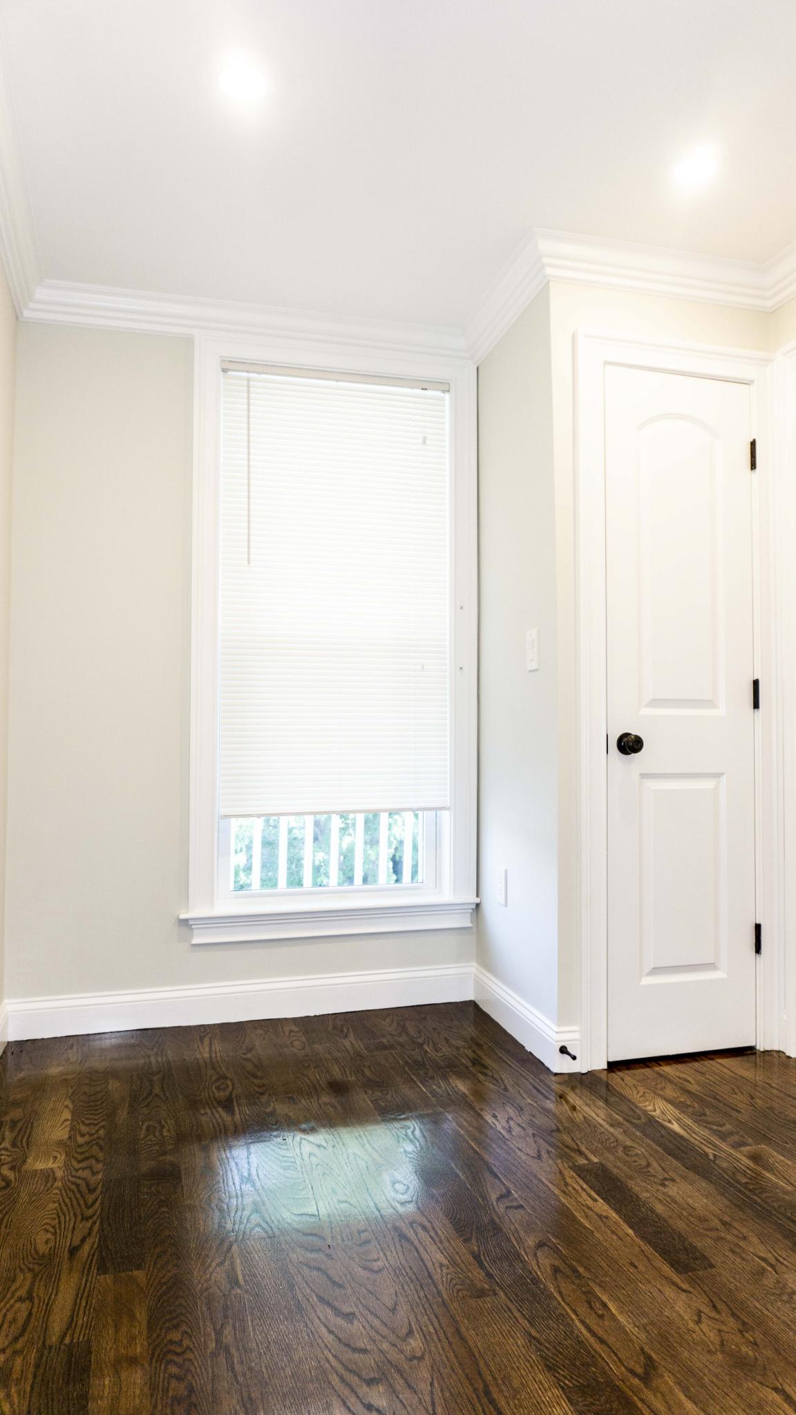 39 Walnut Park, Roxbury