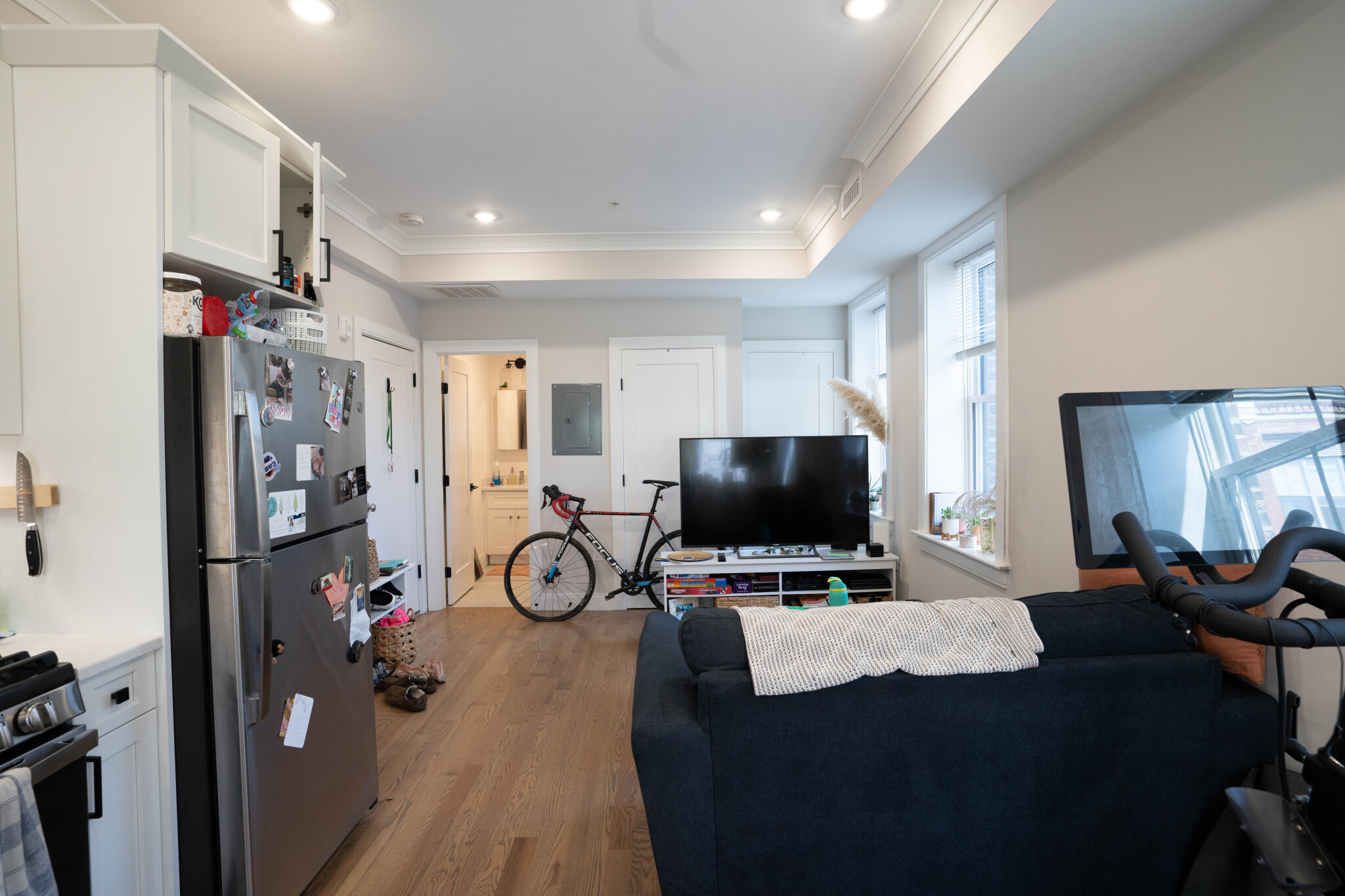 Photos of apartment on Porter St.,Boston MA 02128