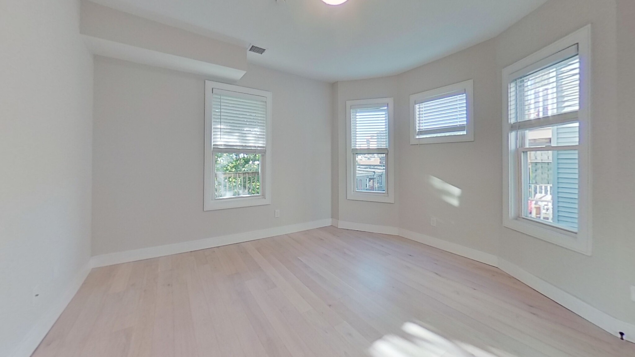 37.2 Calumet St, Mission Hill