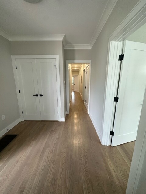 44 Iffley Rd, Jamaica Plain