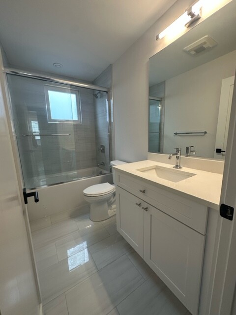 44 Iffley Rd, Jamaica Plain