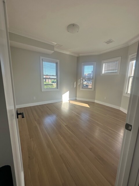 37 Calumet St, Mission Hill