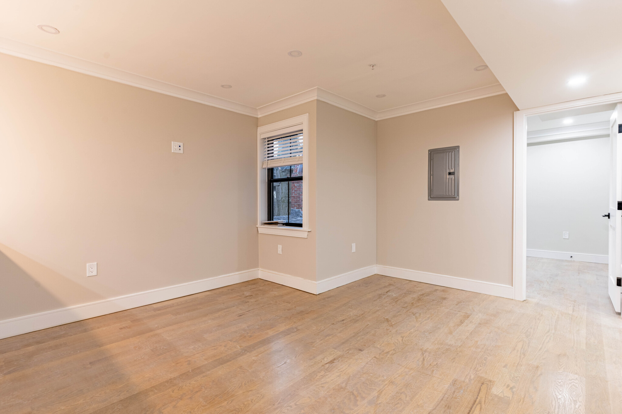 152 Trenton St, East Boston