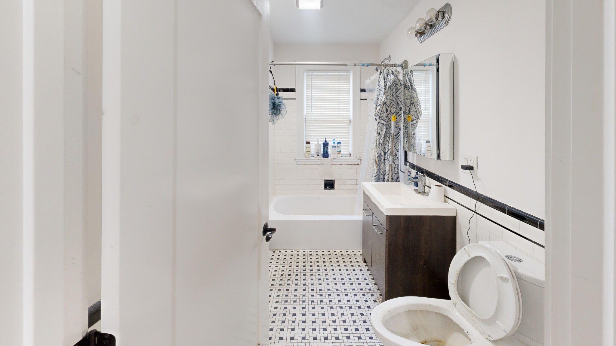 25 Greycliff Rd, Brighton