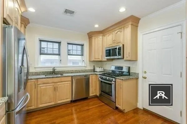 Chestnut Hill, MA 02467