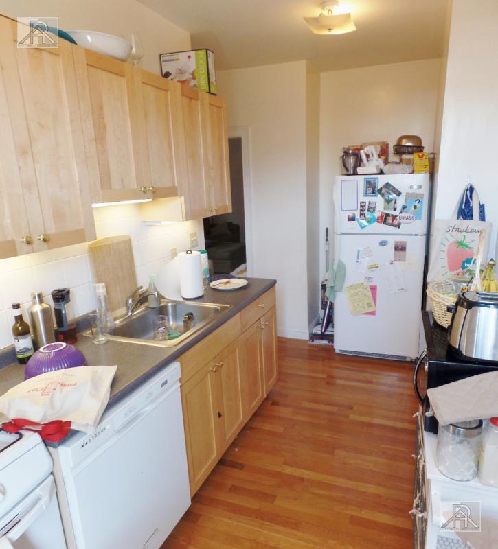 1342 Commonwealth ave., Allston, MA - 2,900 USD/ month