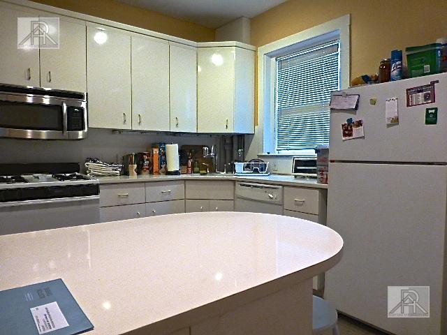 Brookline, MA 02445