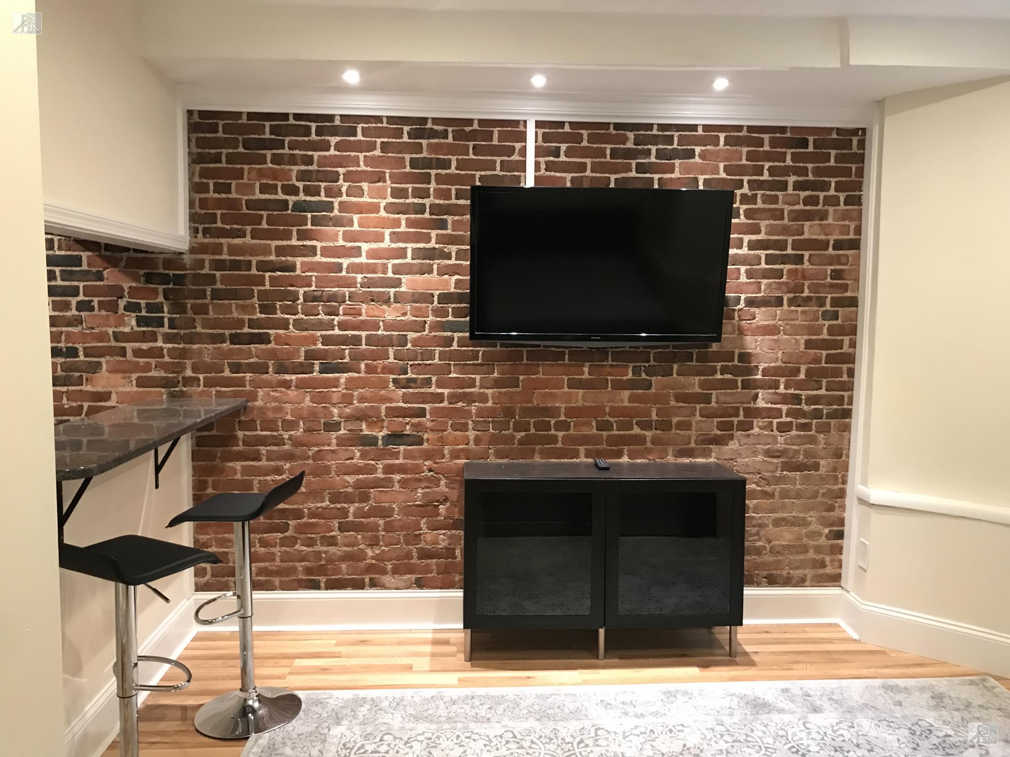 Brookline, MA 02446