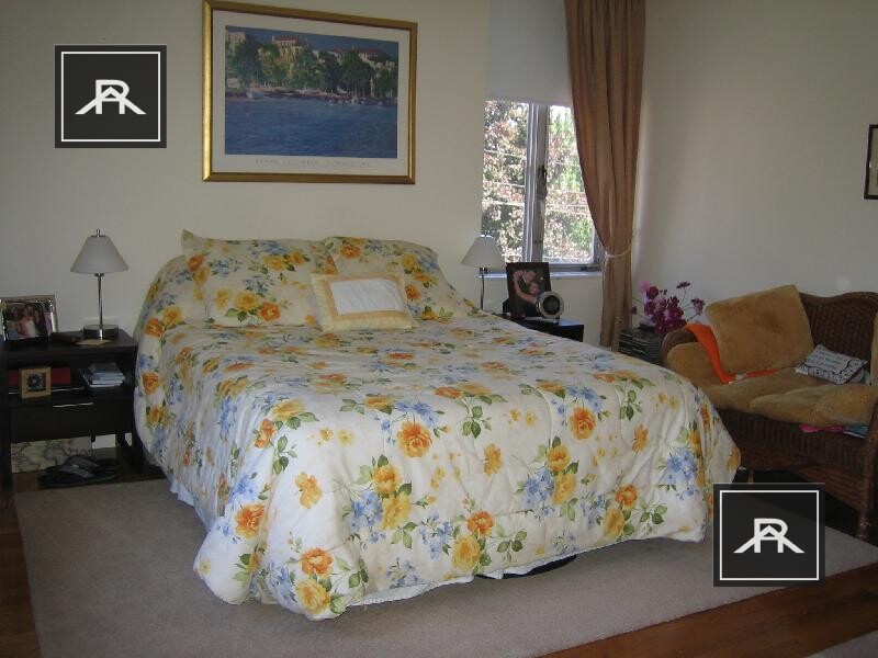 https://ygl-photos.s3.us-west-004.backblazeb2.com/66W6258998d514ca.jpg
