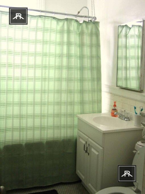 17 Glenville Ave. - 2,395USD / month