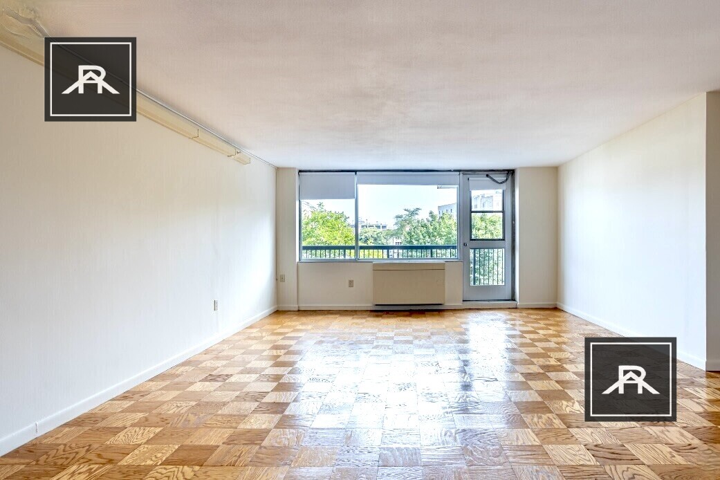 Brookline, MA 02446