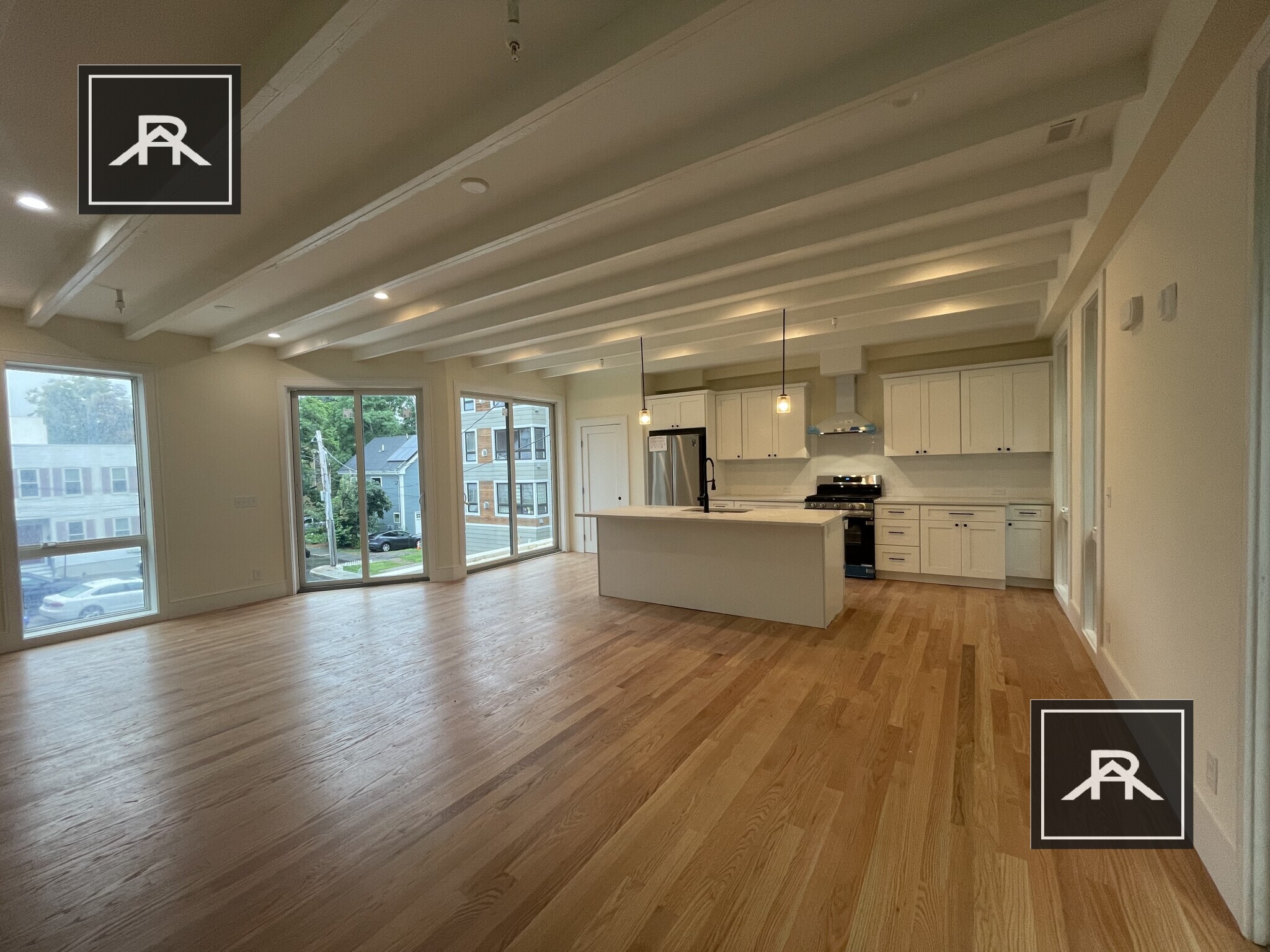 Brookline, MA 02445