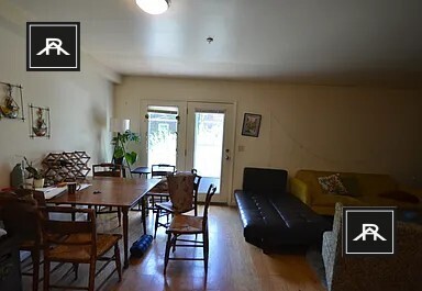 https://ygl-photos.s3.us-west-004.backblazeb2.com/66W681e1f9c2a9c4.jpg