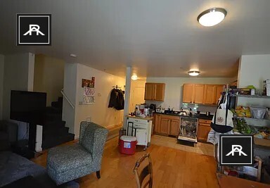 https://ygl-photos.s3.us-west-004.backblazeb2.com/66W681e1f9d37ad5.jpg