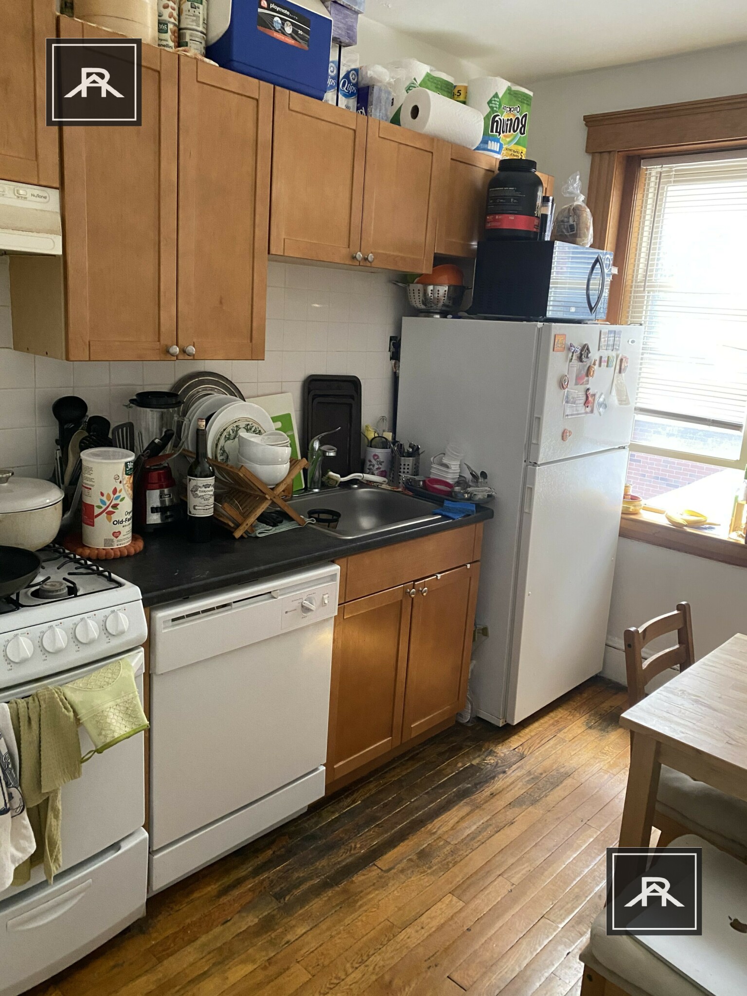 https://ygl-photos.s3.us-west-004.backblazeb2.com/66W6852c1ca77377.jpg