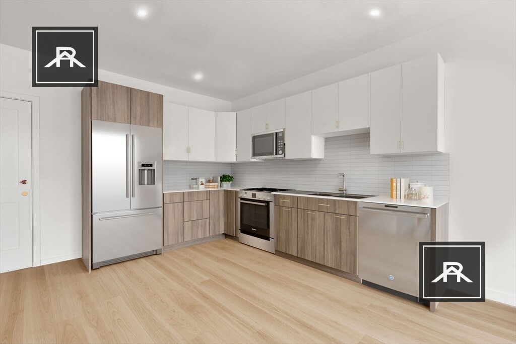 Brookline, MA 02446
