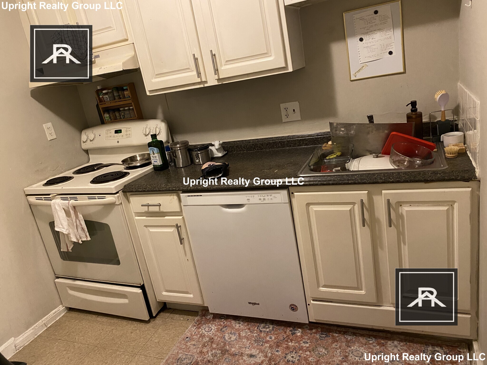 17 Park Vale Ave. - 2,200USD / month