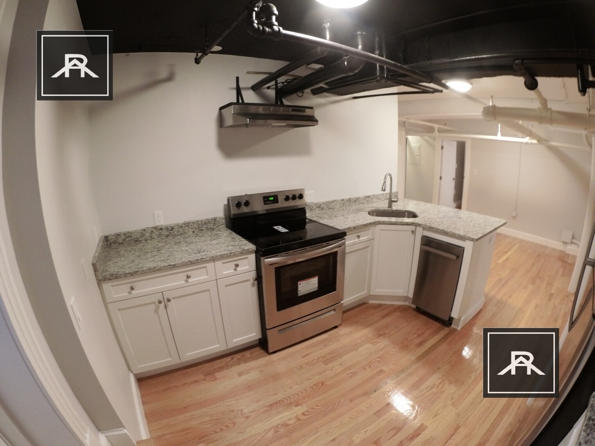 1452 Commonwealth Ave. - 3,300USD / month