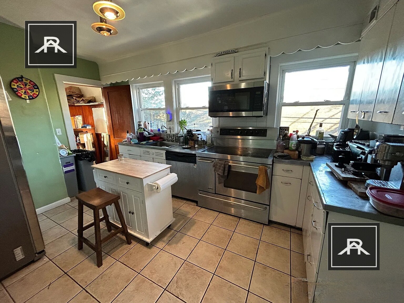 Newton, MA 02467