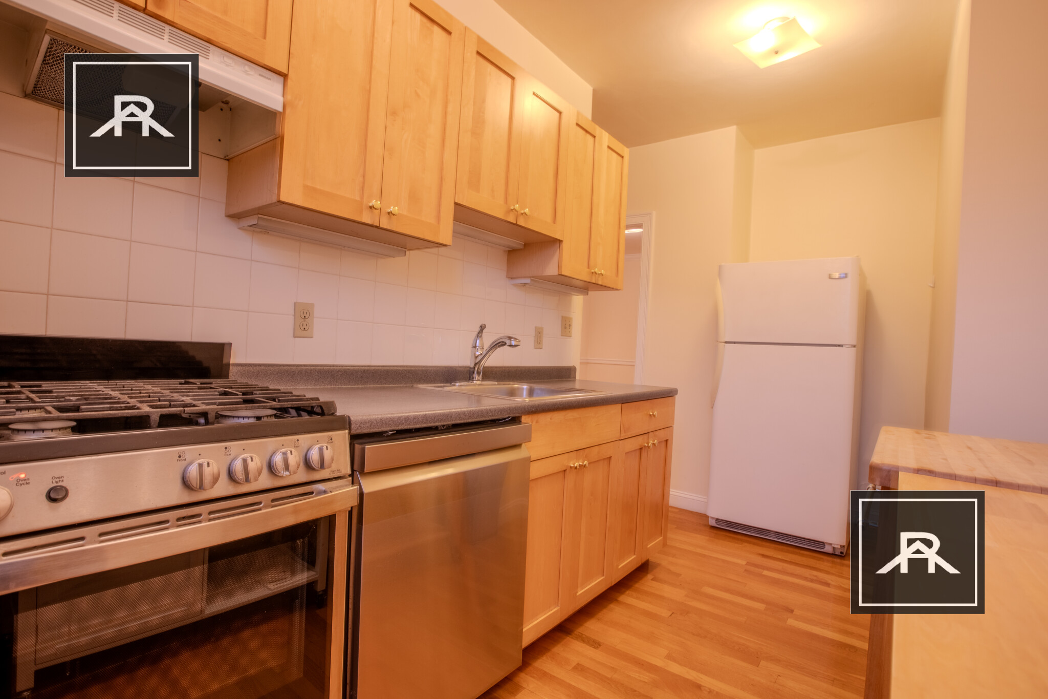 1338 Commonwealth ave. - 2,900USD / month