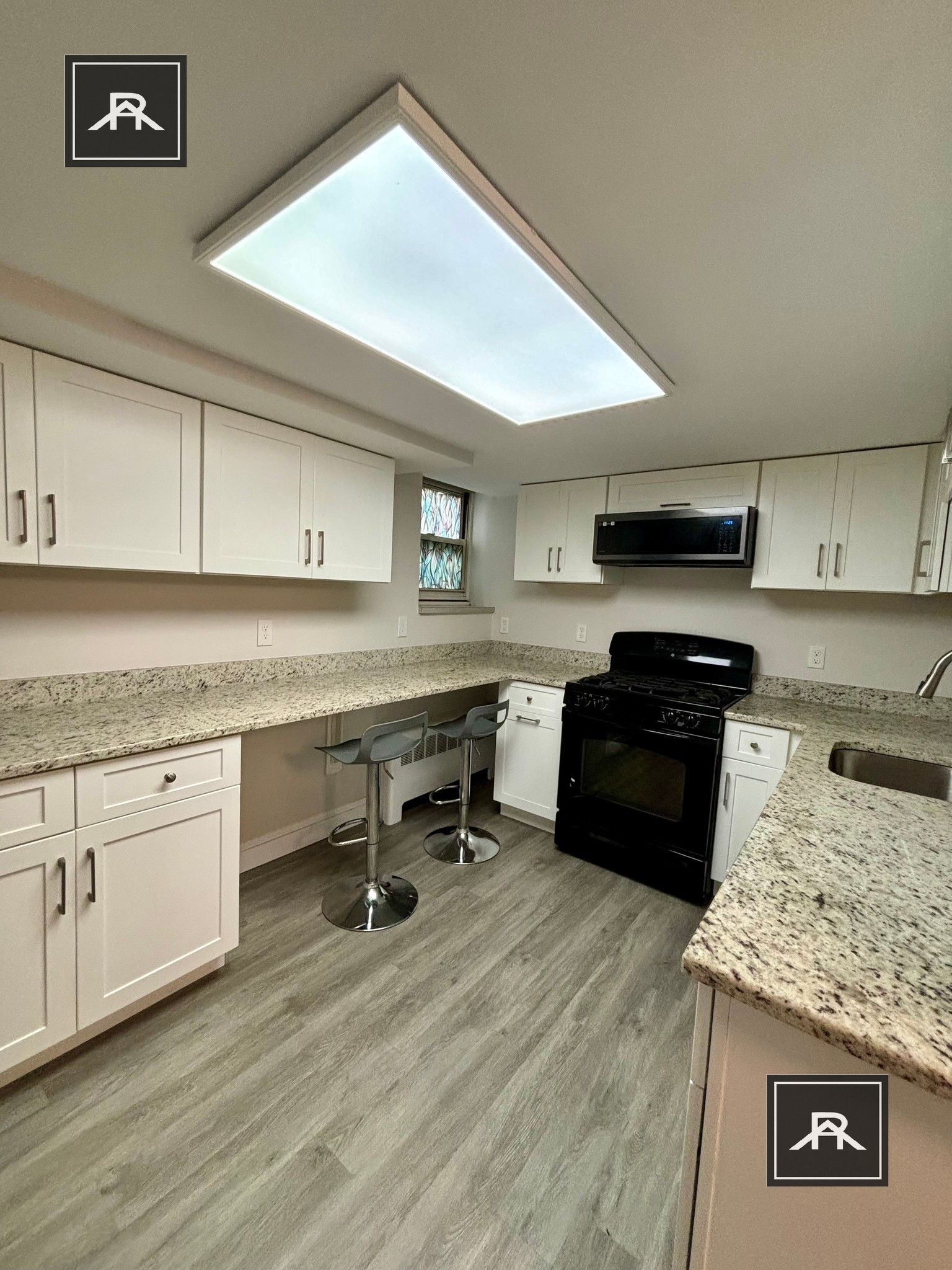 Brookline, MA 02446