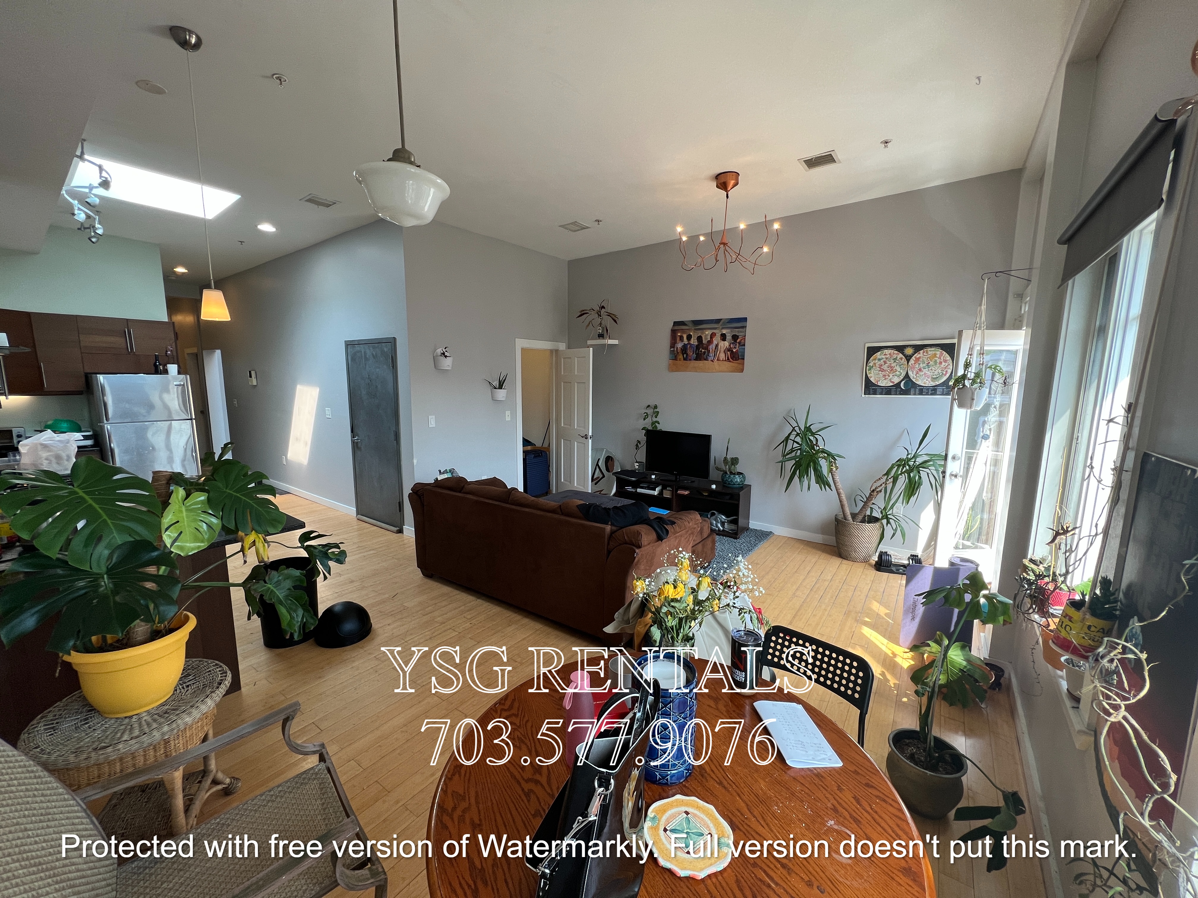 1431 Tremont St, Mission Hill