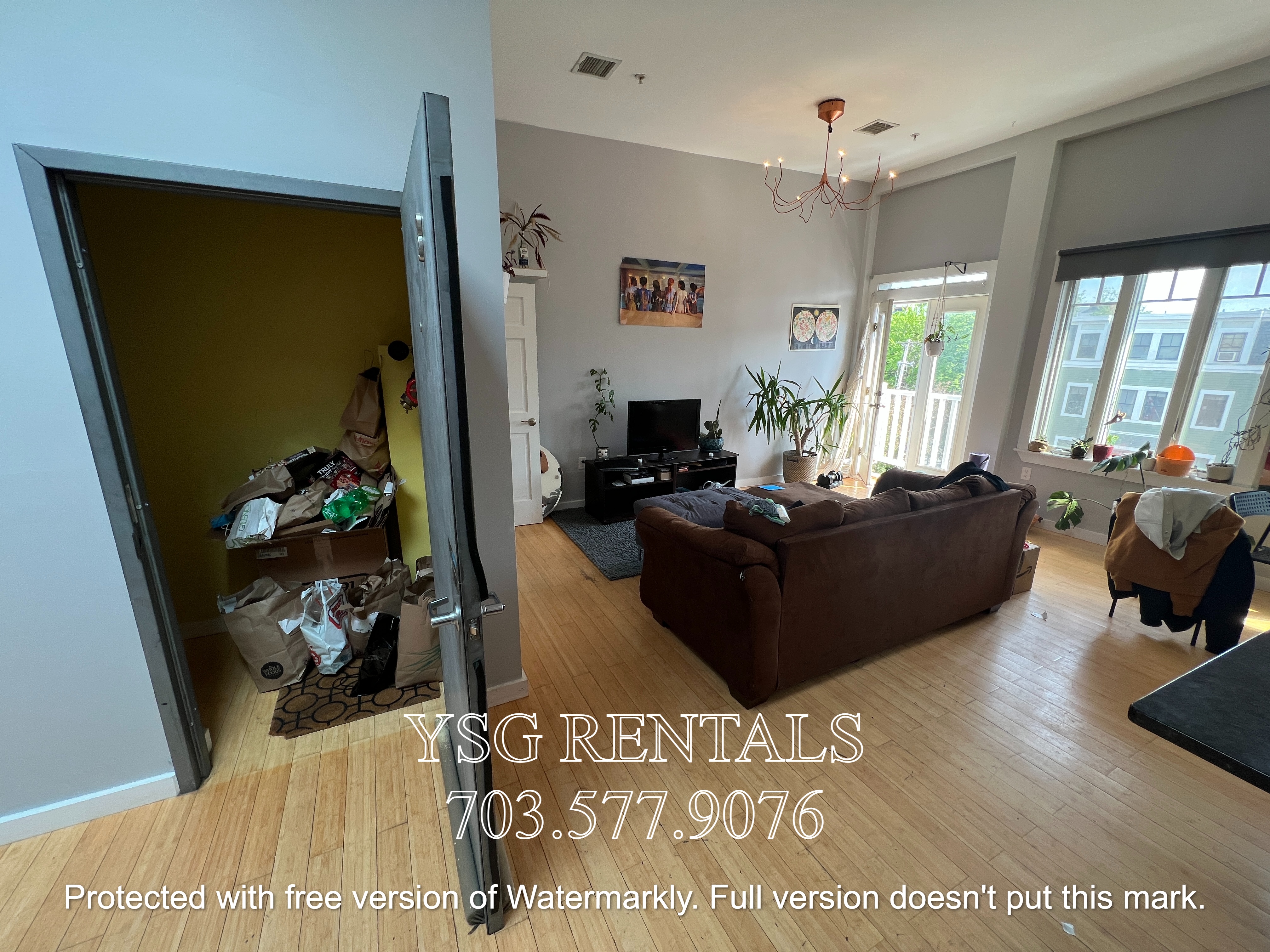 1431 Tremont St, Mission Hill