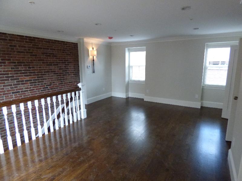 3 bed, 2.5 bath apartment for rent at 50 Gloucester St Unit 2, Back Bay — photo 4 of 19