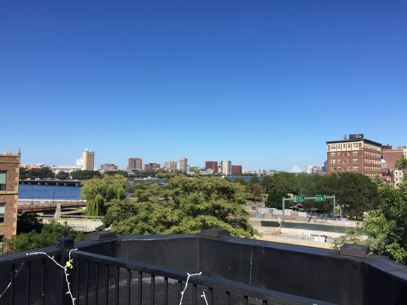 583 Beacon St, Fenway