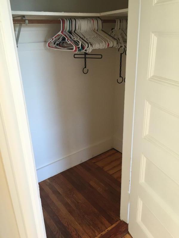 583 Beacon St, Fenway