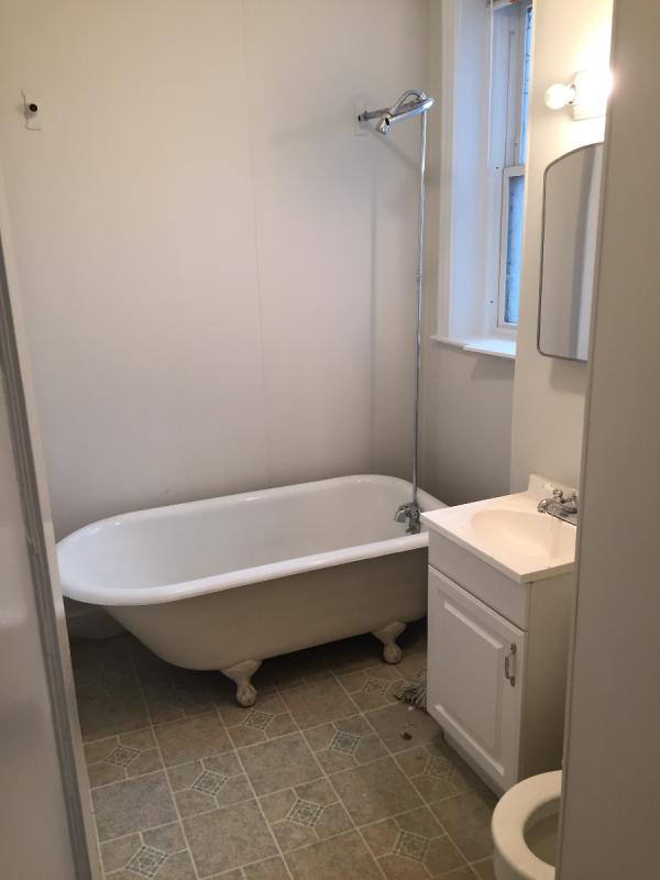 1 bed, 1 bath apartment for rent at 212 Park Dr Unit 4, Fenway — photo 7 of 11