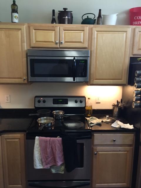 3 bed, 1 bath apartment for rent at 211 Park Dr Unit B2, Fenway — photo 1 of 5