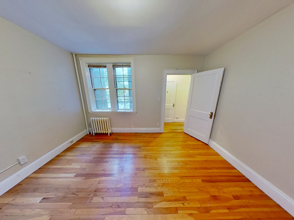 1 bed, 1 bath apartment for rent at 31 Concord Ave Unit 4A, Harvard Square — photo 3 of 18
