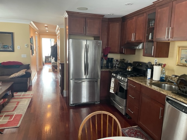 632 Broadway, South Boston