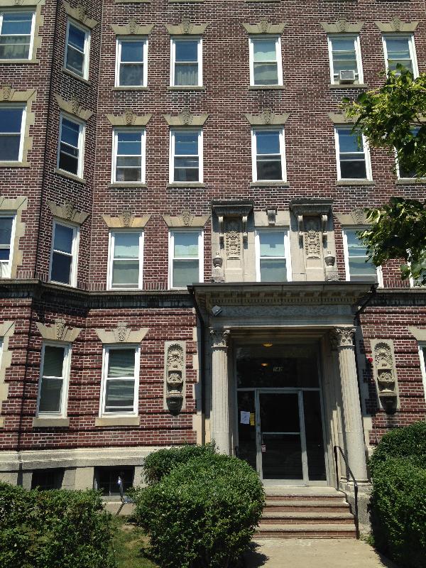 Studio bed, 1 bath apartment for rent at 143 Park Dr Unit 40, Fenway — photo 4 of 4
