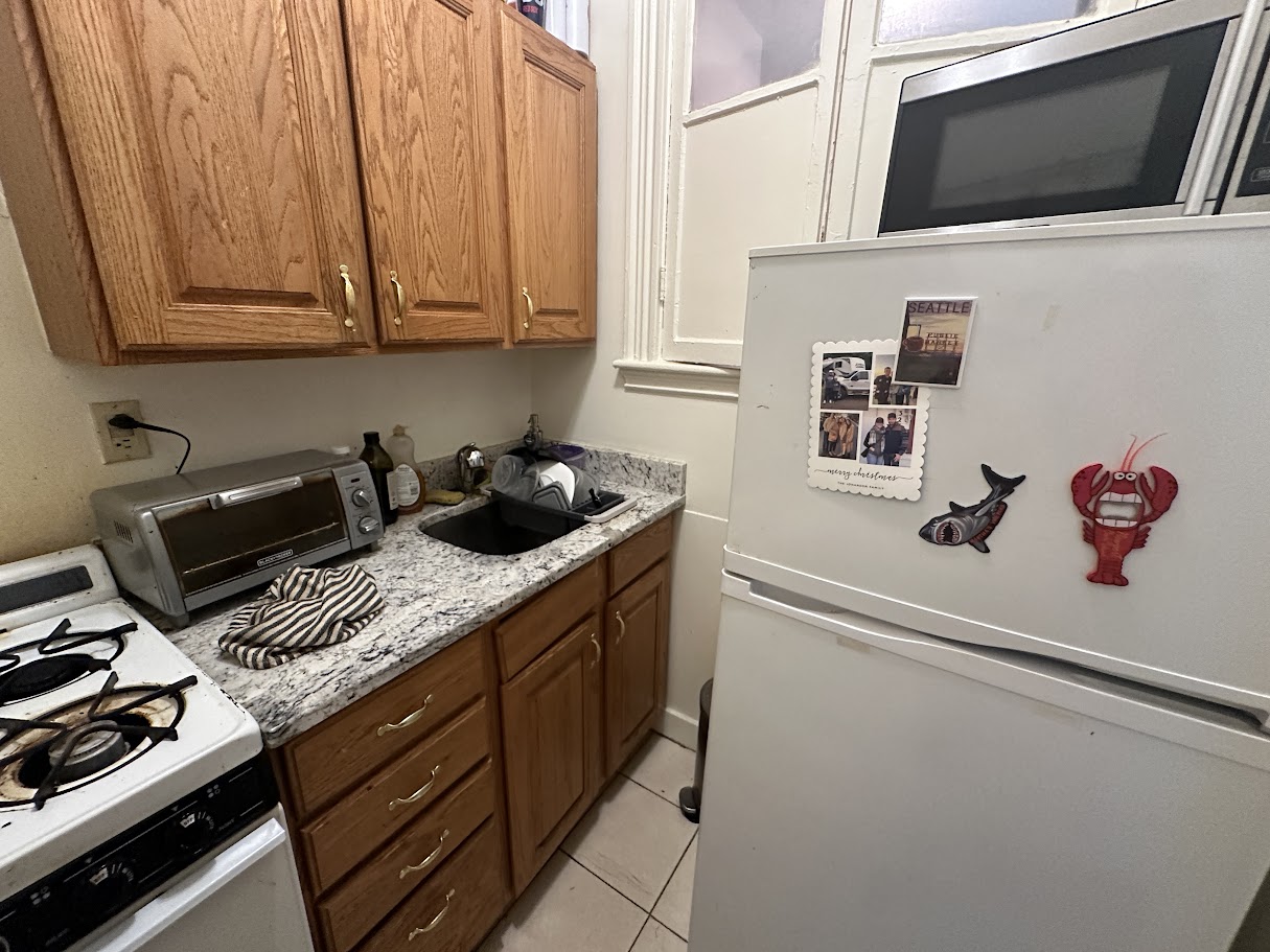 14 Palace Rd, Longwood