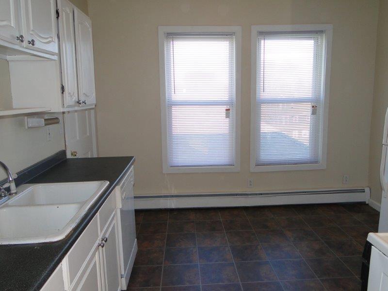 69 Winchester St, Medford