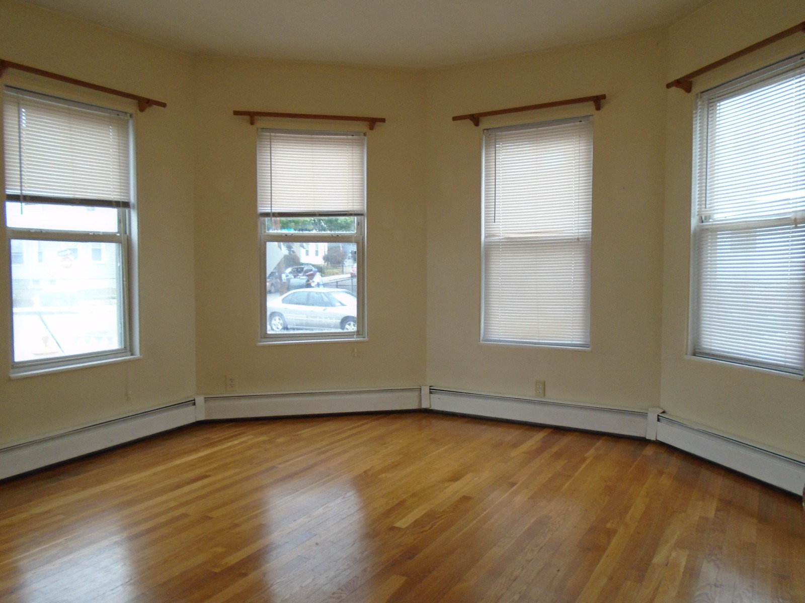 69 Winchester St, Medford