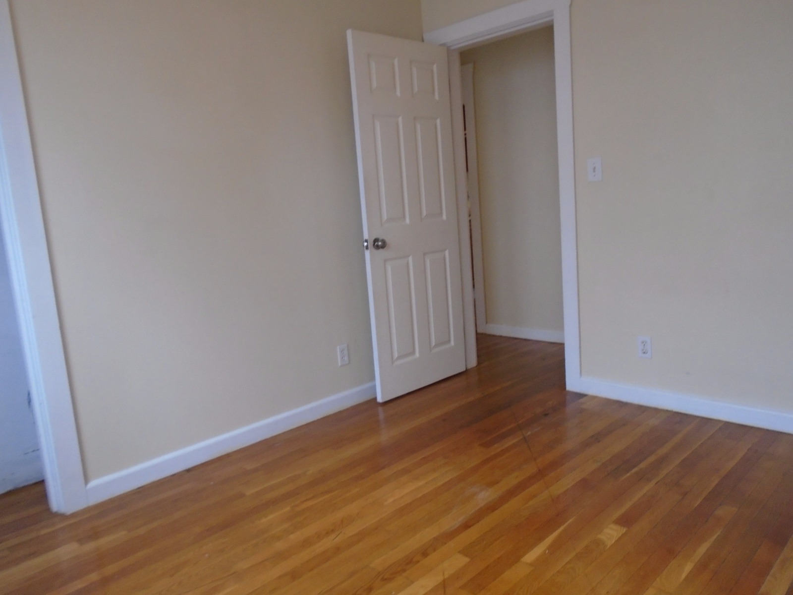 69 Winchester St, Medford