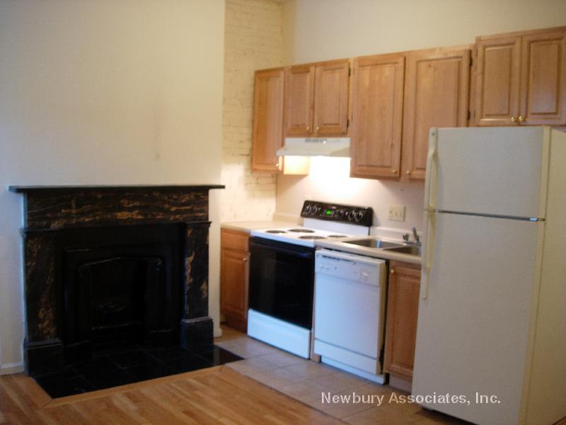 Photos of apartment on Kneeland St.,Boston MA 02111